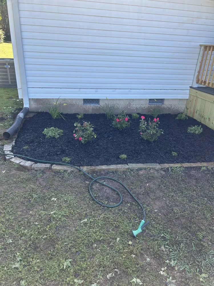 Custom lawn care service for beautiful yards across Van Buren Township, MI - Cartwright’s Cut’s