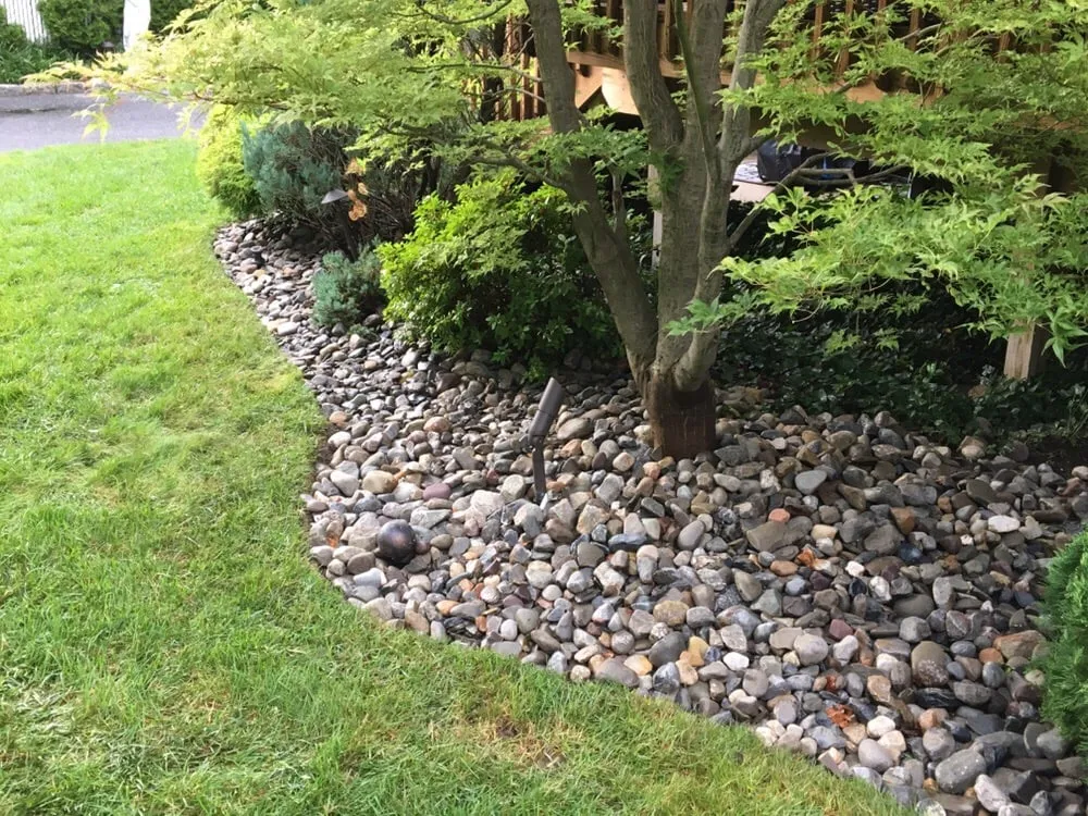 Reliable yard maintenance experts serving Bloomfield, NJ - Caruso Property Services