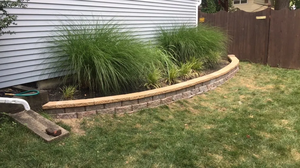 Expert lawn mowing service experts serving Swedesboro, NJ - Caruso's Landscape