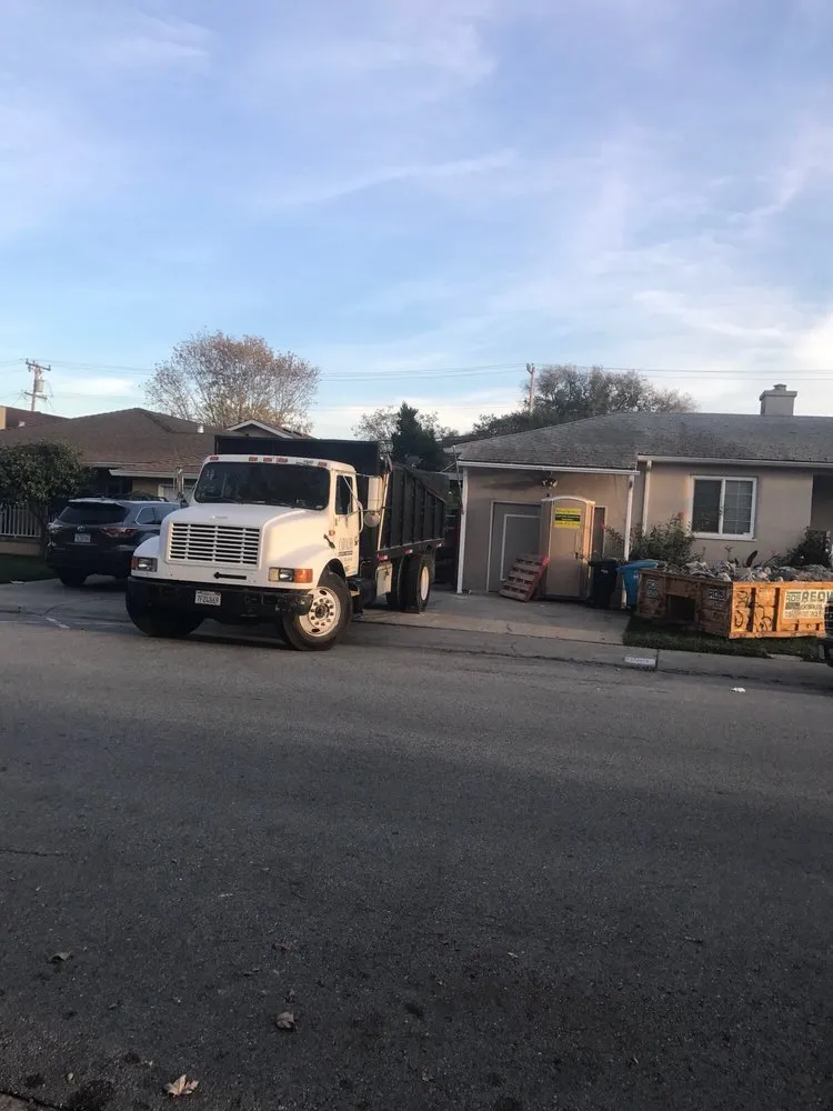Professional yard cleanup service experts serving San Bruno, CA - Carvalho Hauling Landscaping