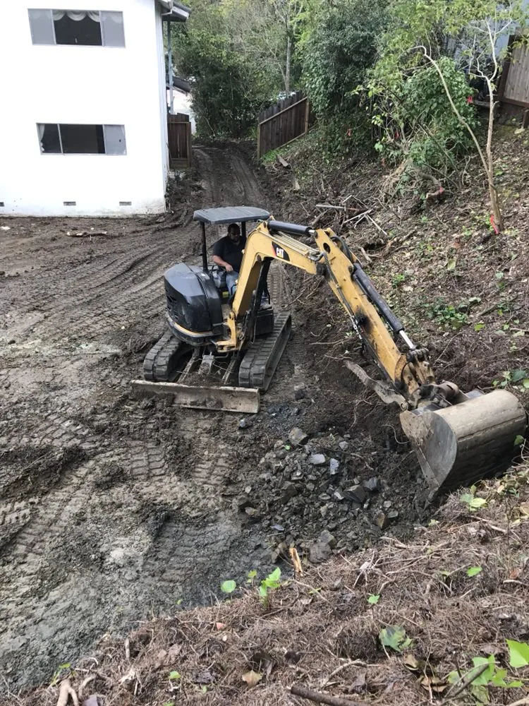 Top-rated residential landscaping experts serving San Bruno, CA - Carvalho Hauling Landscaping