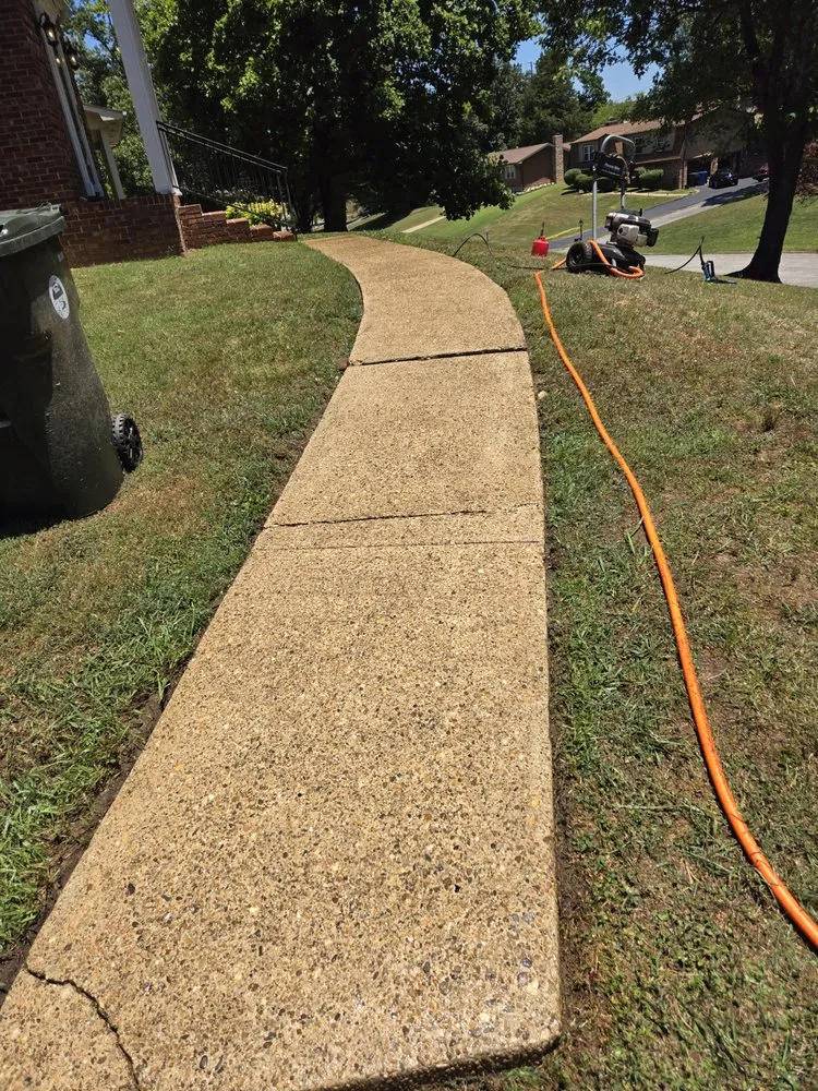 Reliable yard maintenance with custom design in Chattanooga, TN by Carvers Helping Hands