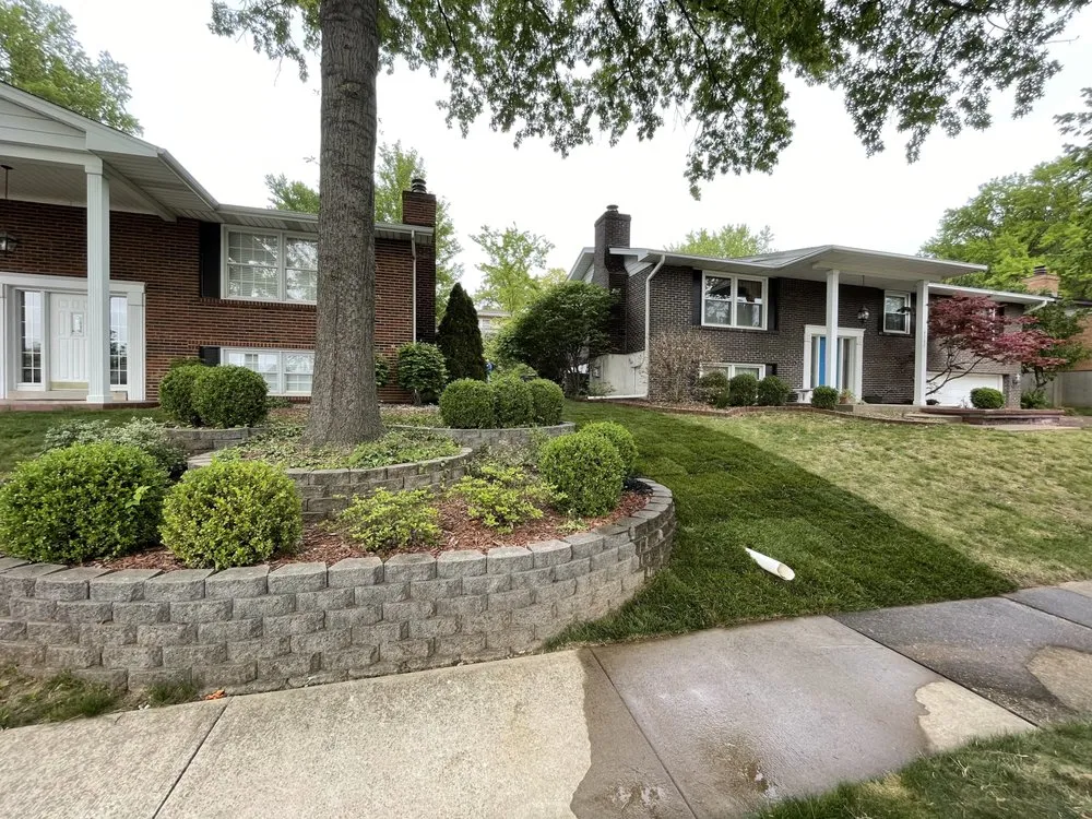 Custom landscape installation in Farmington, MO by CAS Landscaping