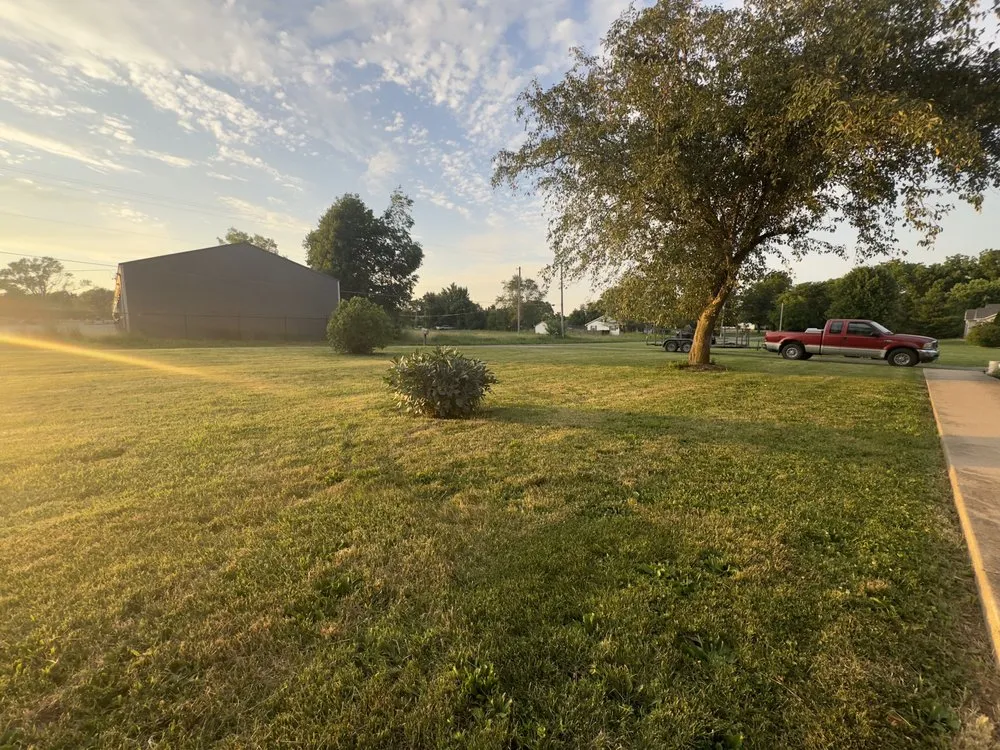 Reliable yard cleanup service experts serving Farmington, MO - CAS Landscaping