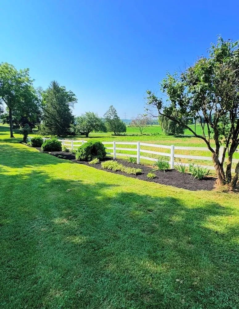 Professional residential landscaping experts serving Cleveland, OH - Casa Crew