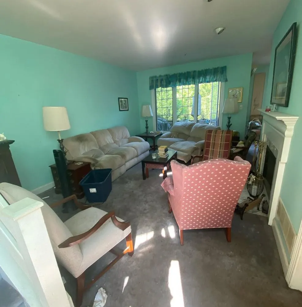 Affordable lawn care service for residential properties in Cleveland, OH by Casa Crew