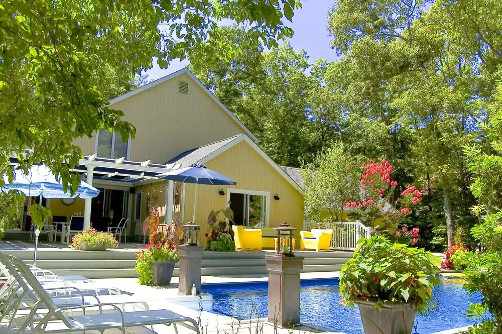 Top-rated lawn care service with custom design across Dallas, TX - Casa Outdoor Design