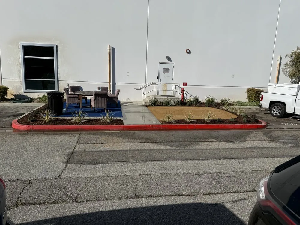 Expert outdoor landscaping experts serving Torrance, CA - Casa Verde Landscaping & Garden Service