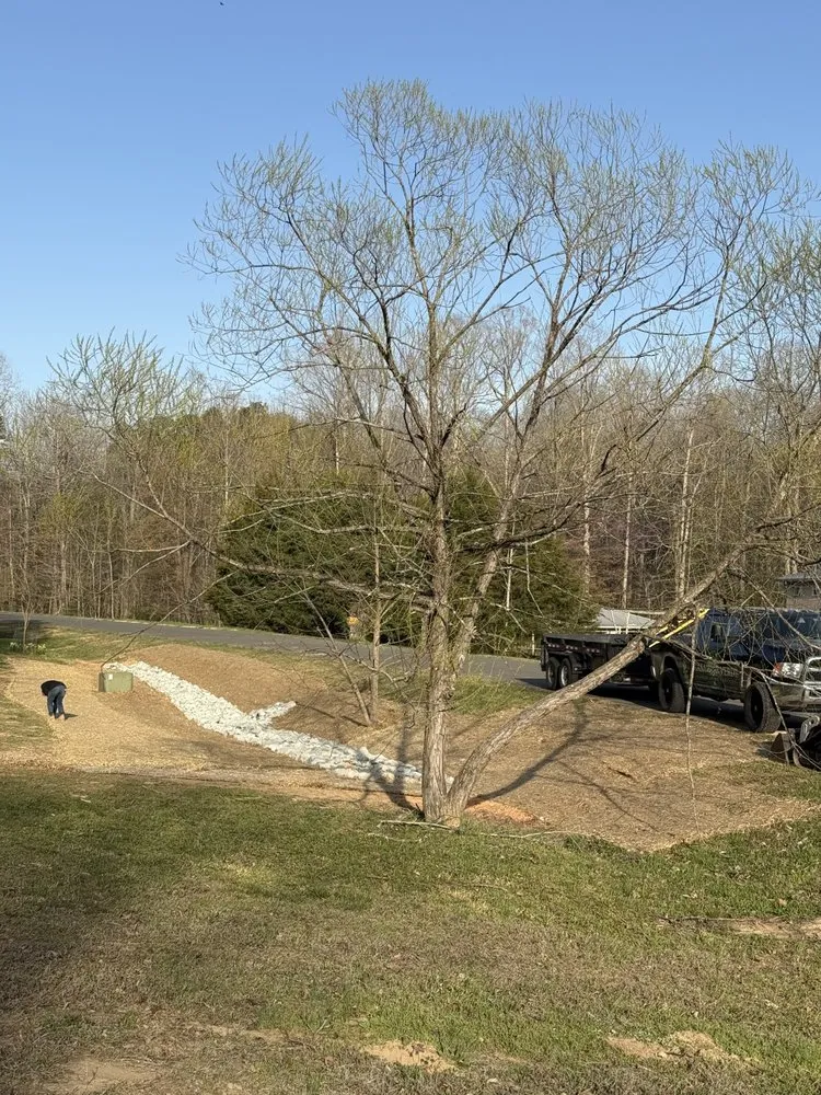 Custom landscape design in Pittsboro, NC by Casa Verde