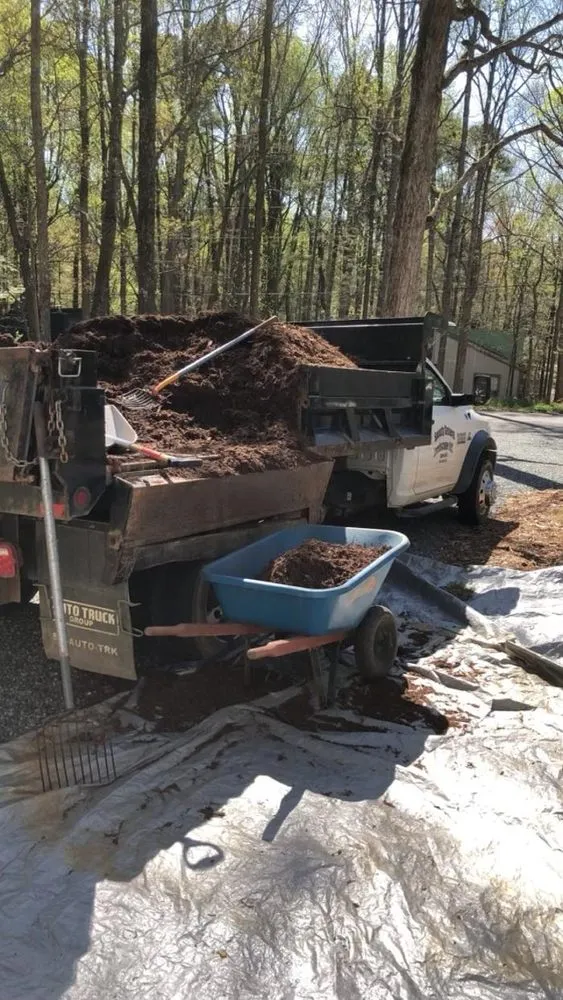 Local lawn mowing service in Pittsboro, NC - Casa Verde