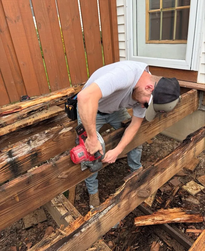 Top-rated yard cleanup service with custom design in Carmel Hamlet, NY by Casamend Handymen