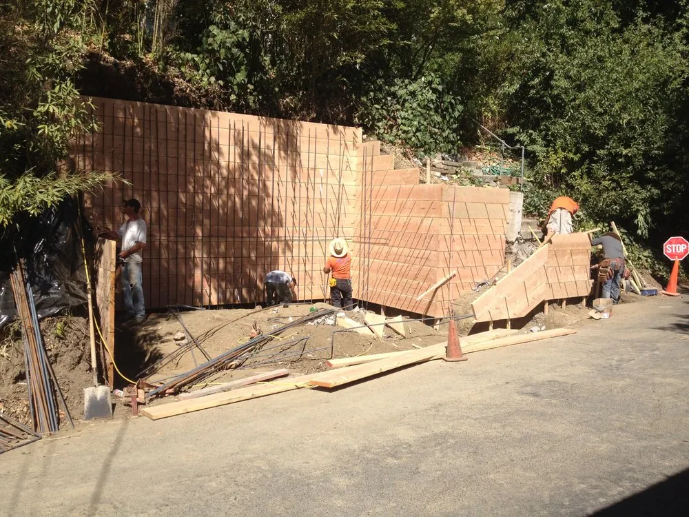 Professional residential landscaping in Santa Rosa, CA by Cascada Landscape