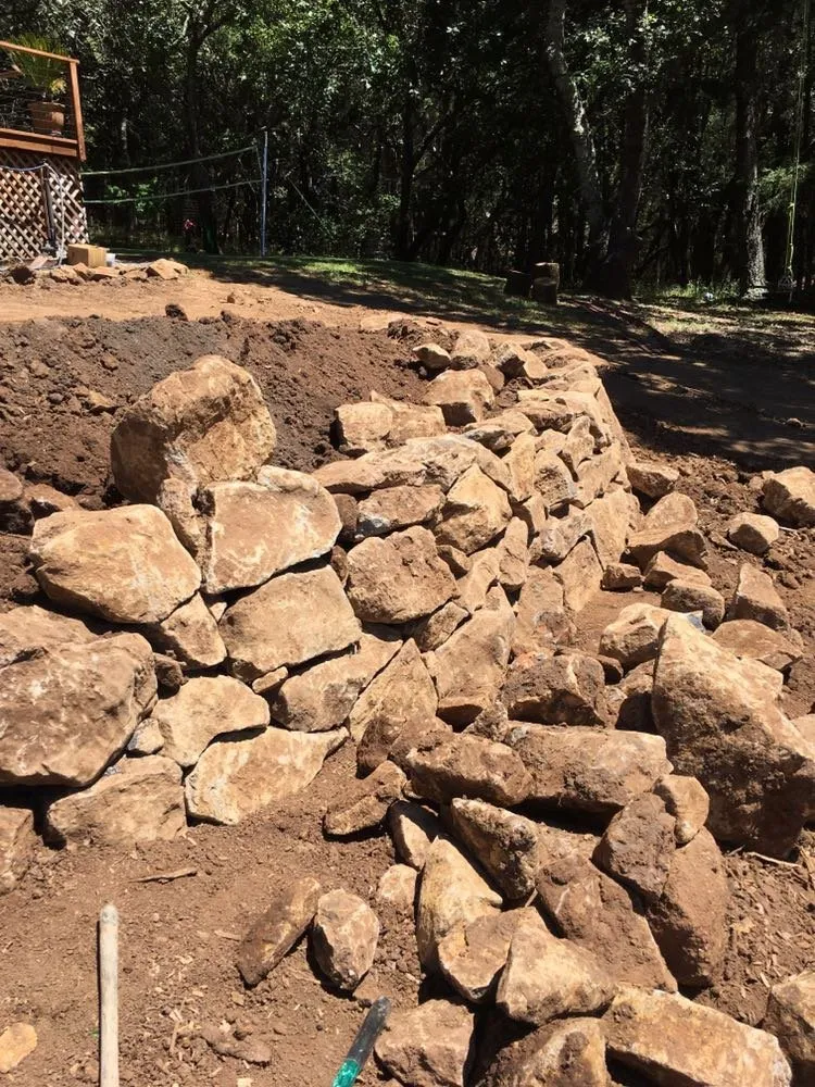 Top-rated lawn mowing service experts serving Santa Rosa, CA - Cascada Landscape