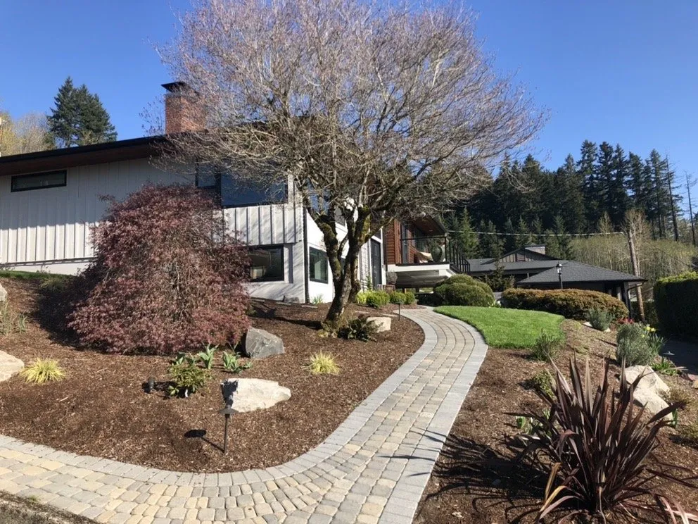 Affordable landscape installation for beautiful yards across Vancouver, WA - Cascade Landscape & Design