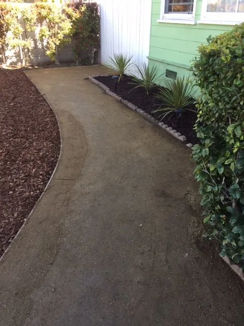 Reliable landscaping services experts serving Sylmar, CA - Cascade Landscaping and Tree Service