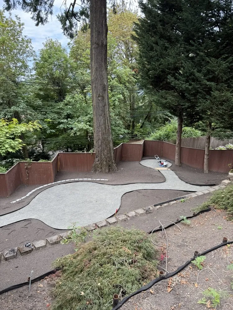 Custom lawn care service experts serving Marylhurst, OR - Cascade Peaks Landscaping