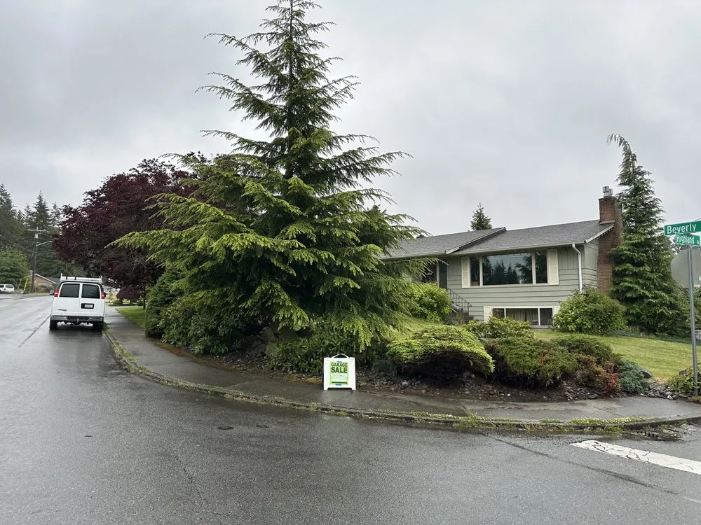 Affordable lawn mowing service for year-round maintenance across Lake Stevens, WA - Cascade Property Pros