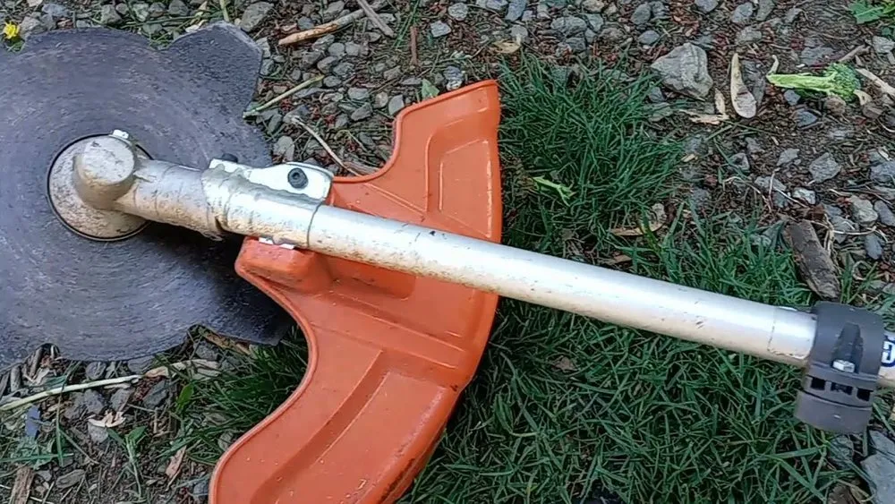 Trusted lawn mowing service for homes across Tacoma, WA - Cascade Vegetation