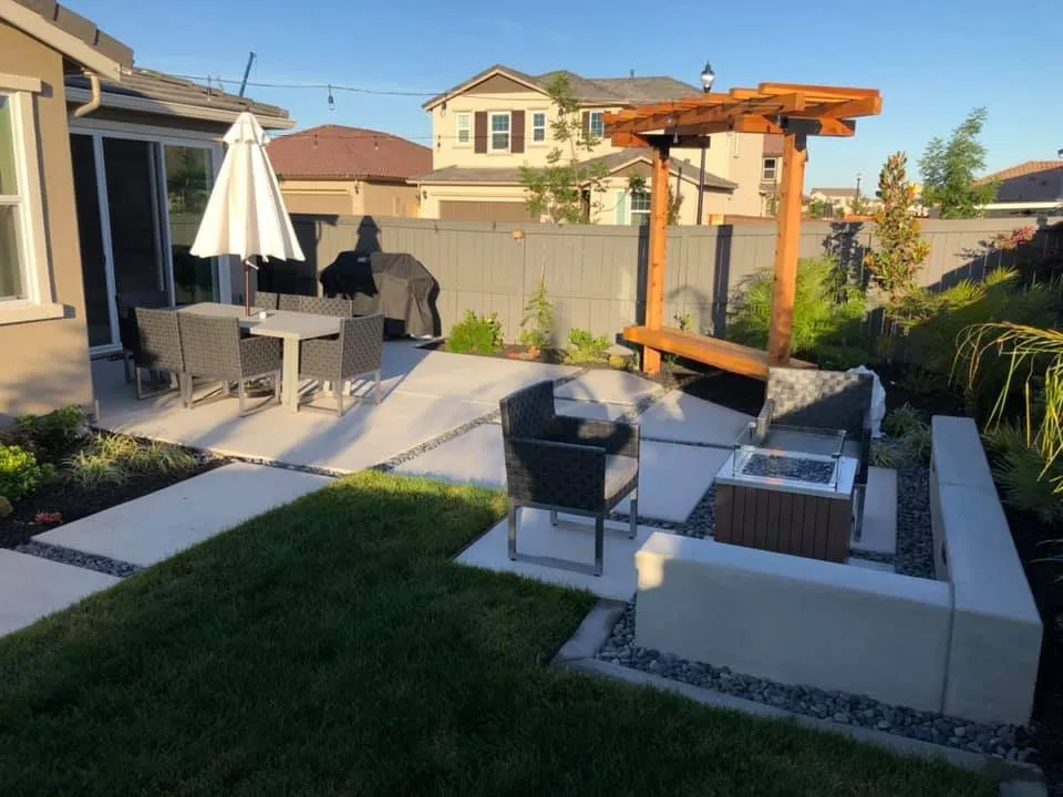 Top-rated yard maintenance for year-round maintenance across Roseville, CA - Cascading Falls