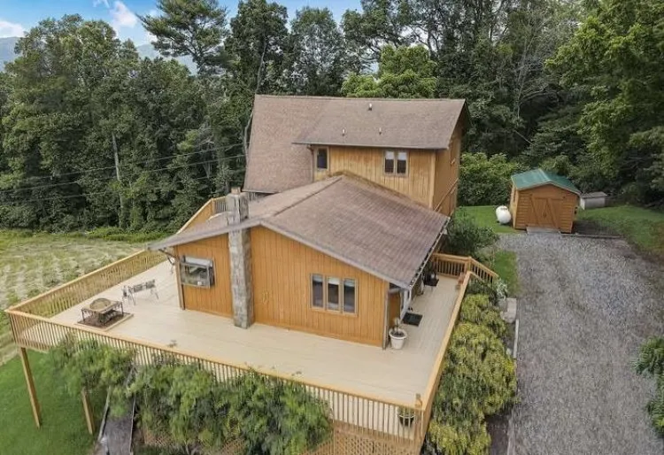 Top-rated landscape design in Weaverville, NC - Case Lawn Care