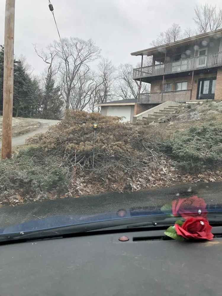 Professional garden landscaping experts serving Norton Shores, MI - Casemier's Lawn Care