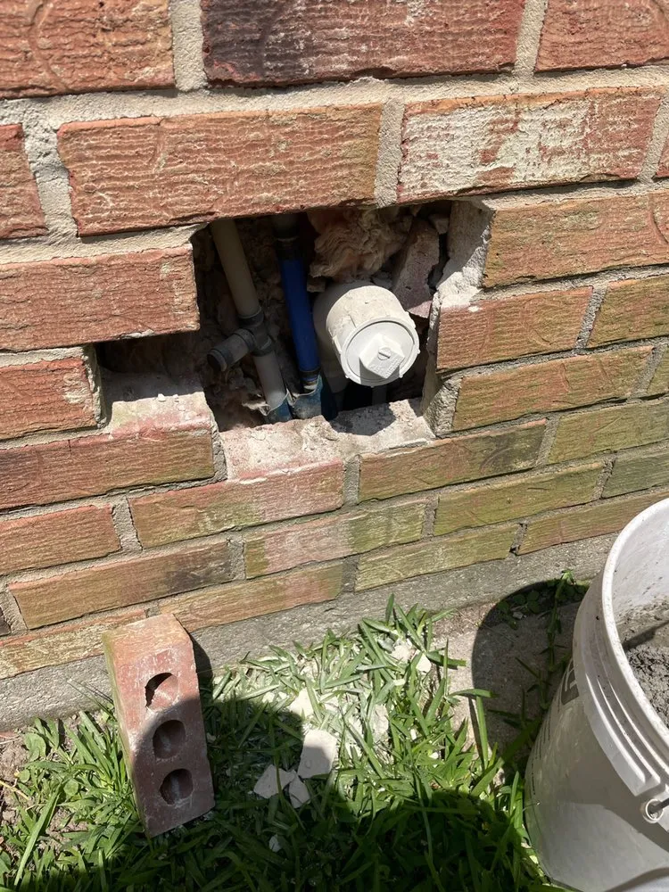 Affordable landscaping services in Breaux Bridge, LA - Casey & Brysons Handyman Services