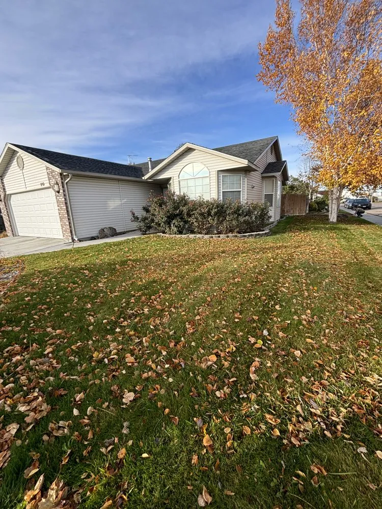 Affordable lawn mowing service experts serving Mountain Home, ID - Casey Contracting