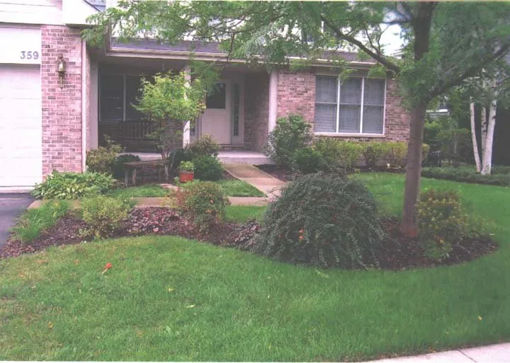 Local garden landscaping for beautiful yards across Mundelein, IL - Casey Landscaping