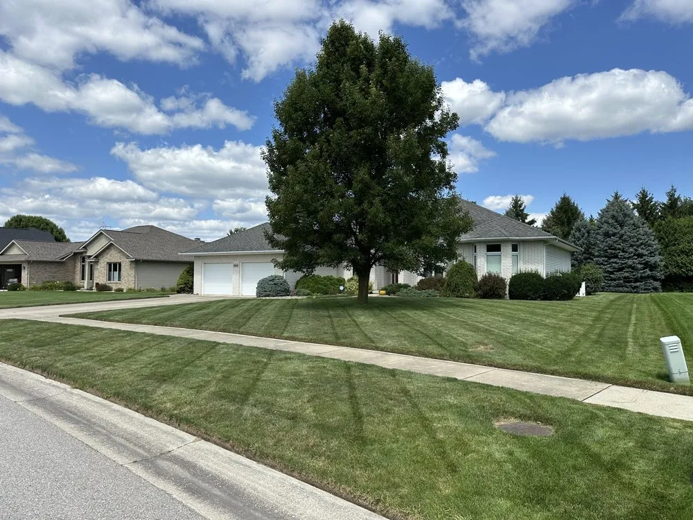 Professional garden landscaping with custom design across Bay City, MI - Casey’s complete lawn care