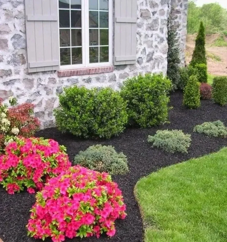 Trusted garden landscaping in Red Bud, IL by Caseys Landscaping and Curb Appeal