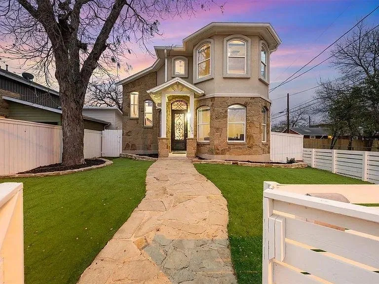 Expert landscape installation near you in Pflugerville, TX by Cash White Design