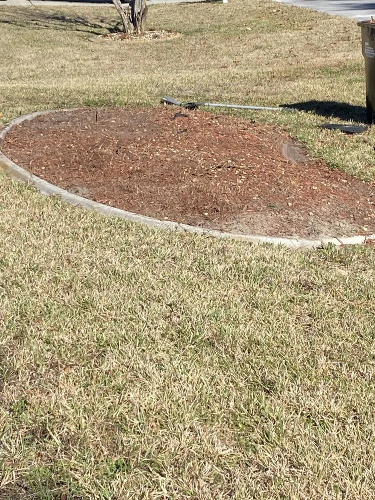 Professional garden landscaping for homes across Ocala, FL - Casper Lawncare
