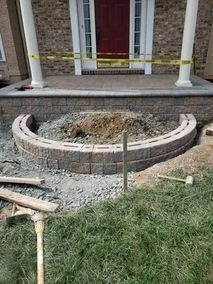 Castaneda Landscaping Logo