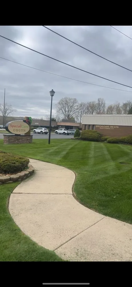 Trusted residential landscaping in Taylor, MI - Castaneda Property Maintenance