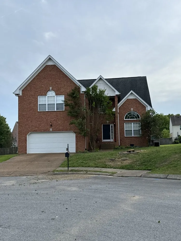 Reliable landscape installation in Bowling Green, KY by Castellons Tree And Lawn Service