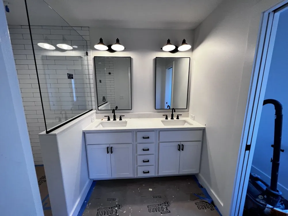 Top-rated lawn mowing service in Brooklyn Park, MD - Castillo Construction