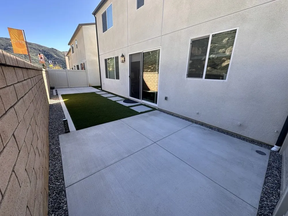 Custom outdoor landscaping experts serving Fallbrook, CA - Castillo Hardscape