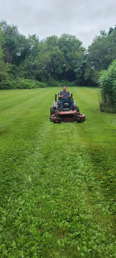 Professional outdoor landscaping experts serving Delair, NJ - Castillo Landscape Services