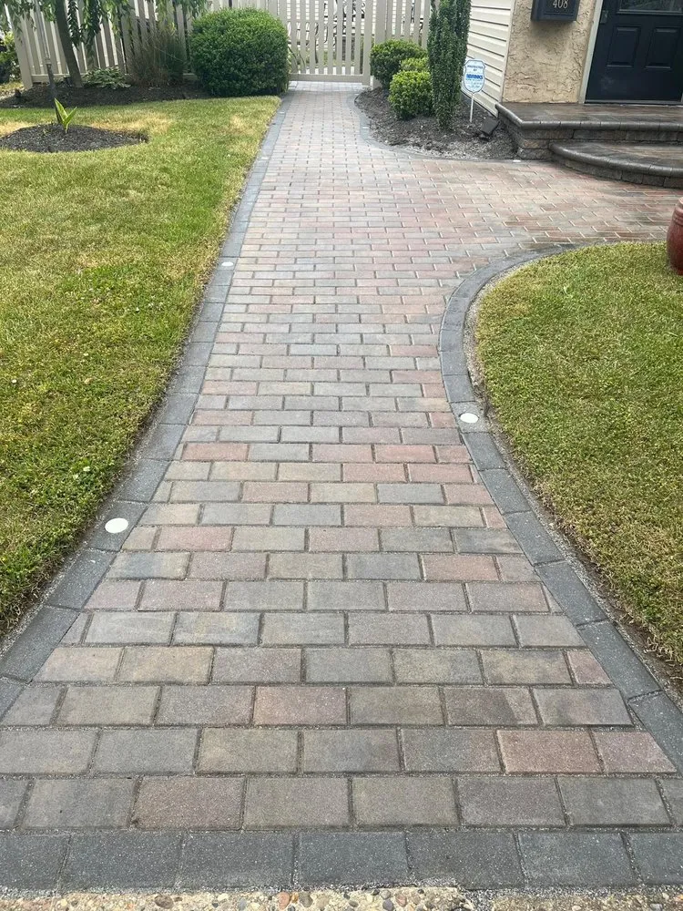 Professional landscaping services experts serving Delair, NJ - Castillo Landscape Services