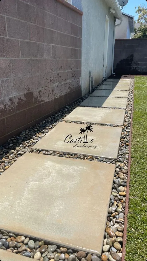 Local yard cleanup service experts serving Long Beach, CA - Castillo Landscaping