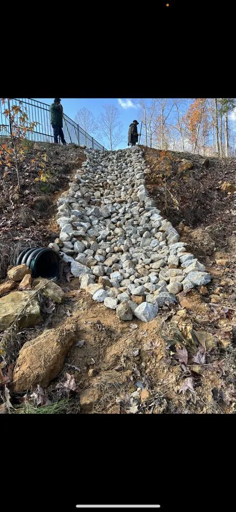 Local landscape design experts serving Vincent, AL - Castillo Overview Construction