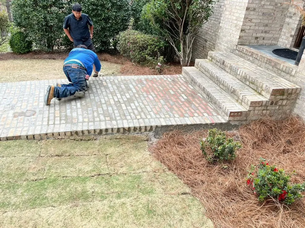 Local yard maintenance for homes across Vincent, AL - Castillo Overview Construction