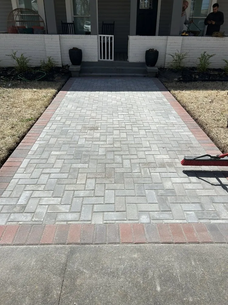 Professional landscape design in Vincent, AL by Castillo Overview Construction