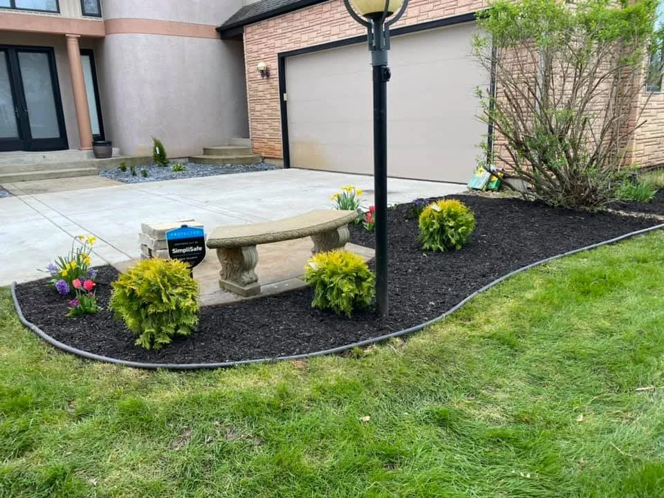 Reliable outdoor landscaping experts serving Elkhart, IN - Castillo's Lawn Care & Landscaping