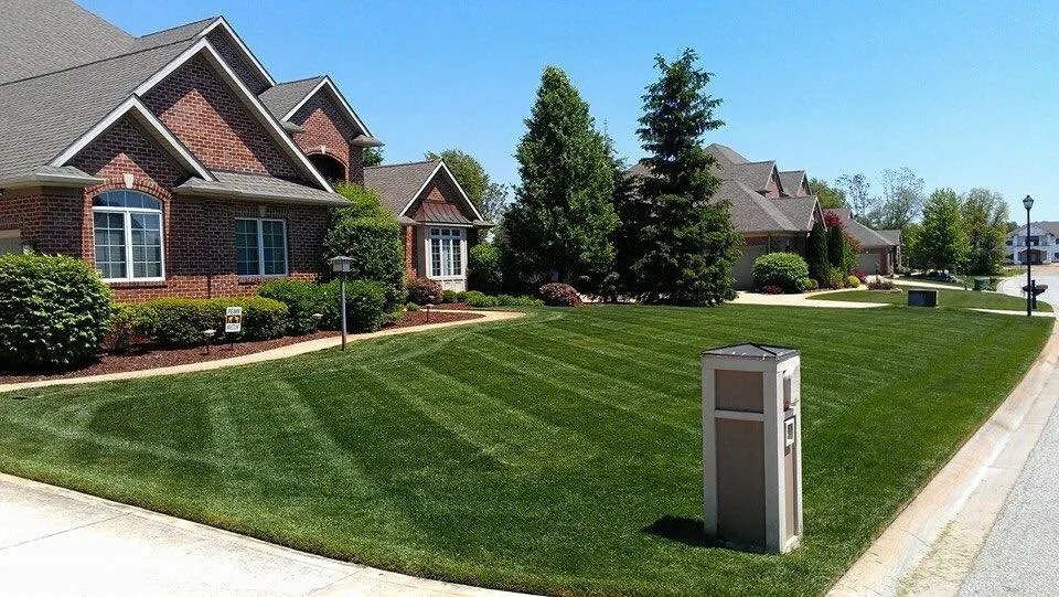 Professional garden landscaping in Elkhart, IN by Castillo's Lawn Care & Landscaping