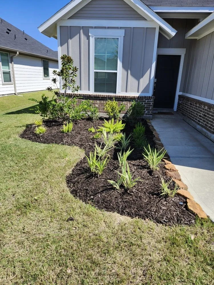 Affordable residential landscaping for beautiful yards in Houston, TX by Castillo's Lawn Care Service
