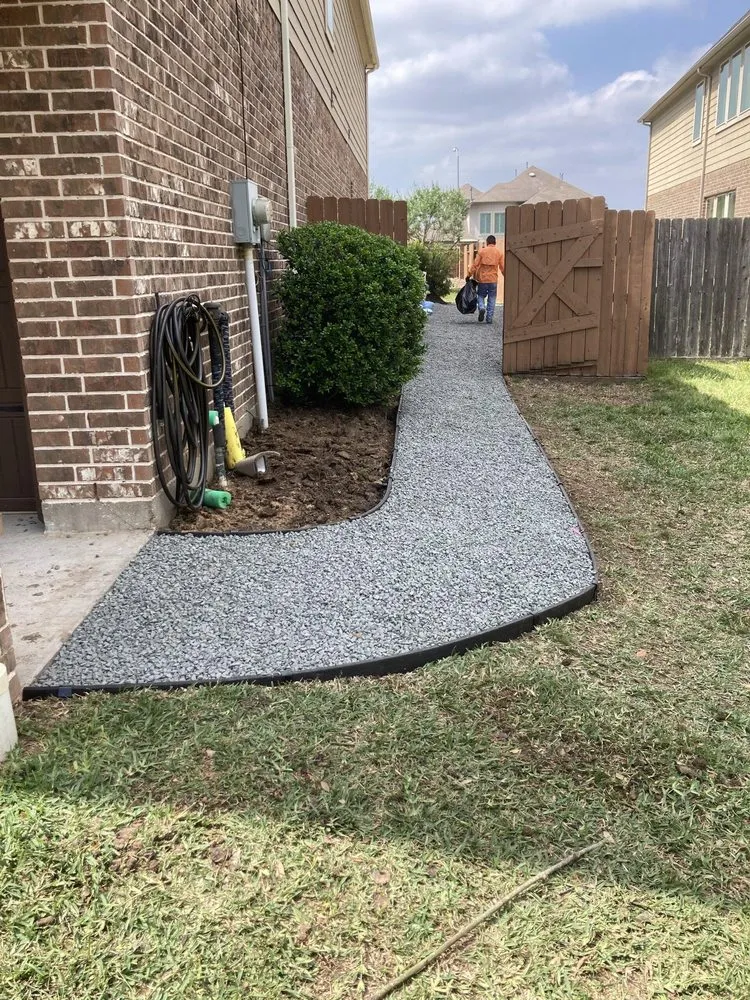 Affordable landscaping services for year-round maintenance across Rosharon, TX - Castle Exterior Design