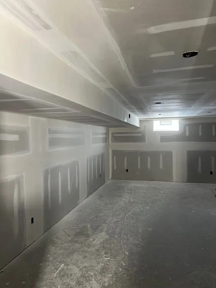 Top-rated yard maintenance near you across Cincinnati, OH - Castle JR Landscaping & Painting