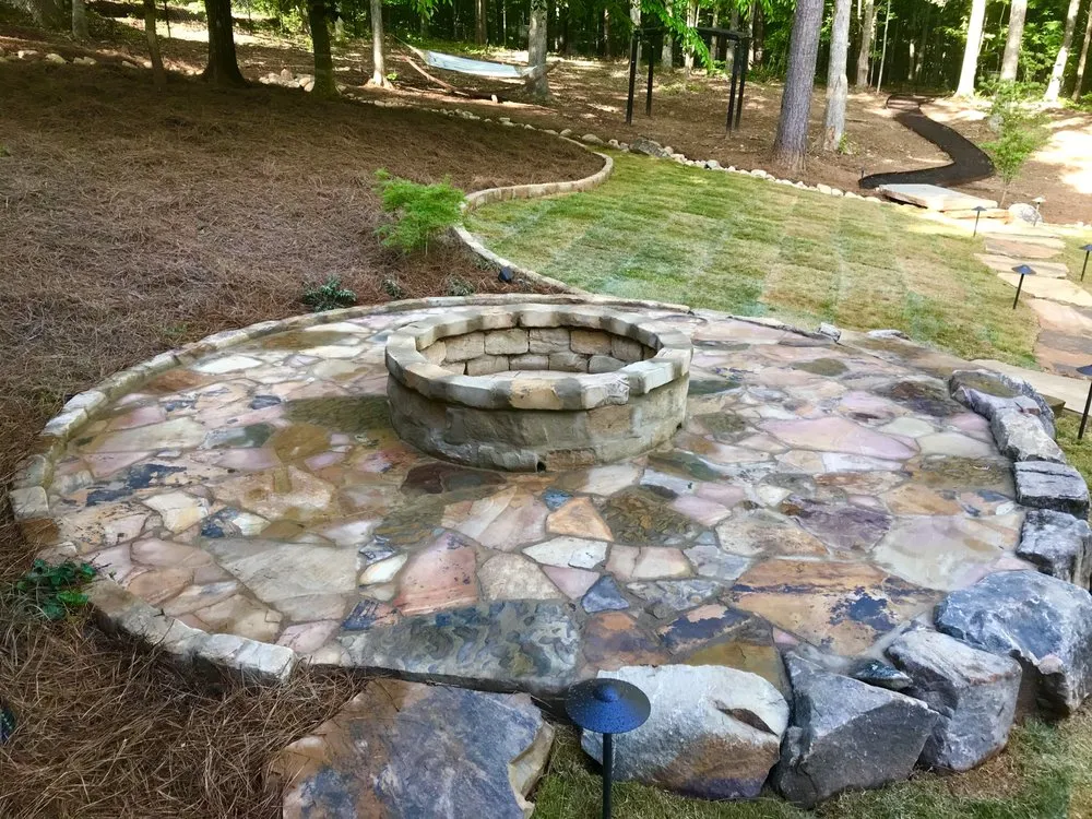 Custom lawn care service for beautiful yards in Dallas, GA by Castle Outdoor