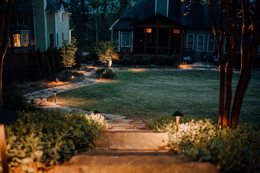 Professional lawn mowing service in Dallas, GA - Castle Outdoor